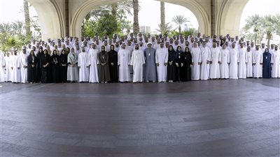 محمد بن راشد يلتقي سفراء الإمارات ويثمّن جهودهم في ترسيخ مكانة الدولة وتعزيز شراكاتها الدولية