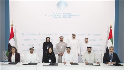 القمة العالمية للحكومات.. سيف بن زايد يشهد توقيع ميثاق جودة الحياة الرقمية للأطفال